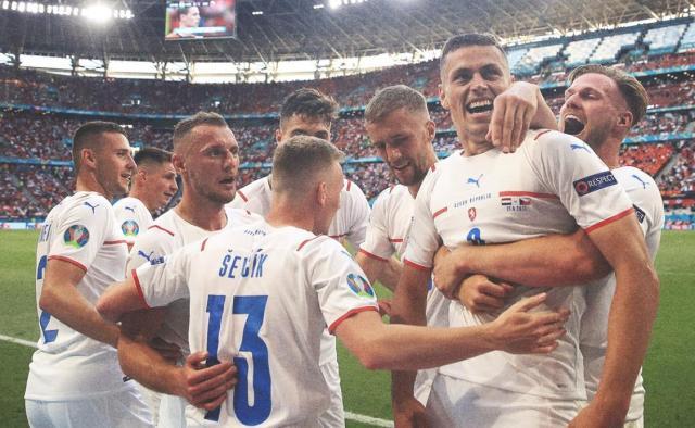 【观察】捷克淘汰荷兰绝非爆冷，整体足球回来了！